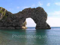 Durdle-Door2.jpg (19013 bytes)