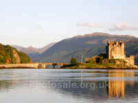 Eilean-donan.jpg (15953 bytes)